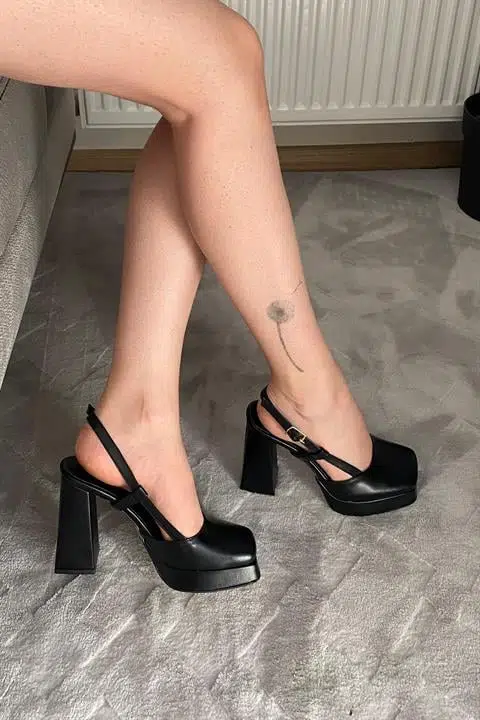 Kadın Asena Siyah 10 cm Platfom Topuklu Aykkabı Kadın Asena Siyah 10 cm Platfom Topuklu Aykkabı