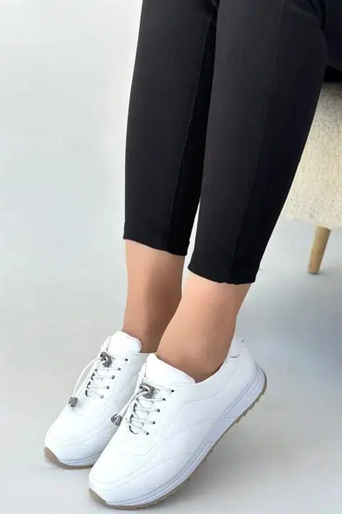 Kadın Ayda Beyaz Bağcıklı Ortopedik Rahat Tabanı Günlük Babet & Spor Ayakkabı