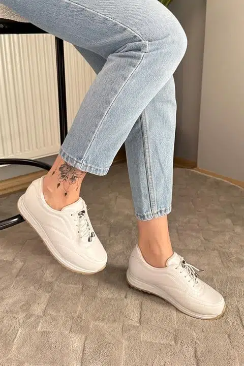 Kadın Ayda Beyaz Bağcıklı Ortopedik Rahat Tabanı Günlük Babet & Spor Ayakkabı Kadın Ayda Beyaz Bağcıklı Ortopedik Rahat Tabanı Günlük Babet & Spor Ayakkabı