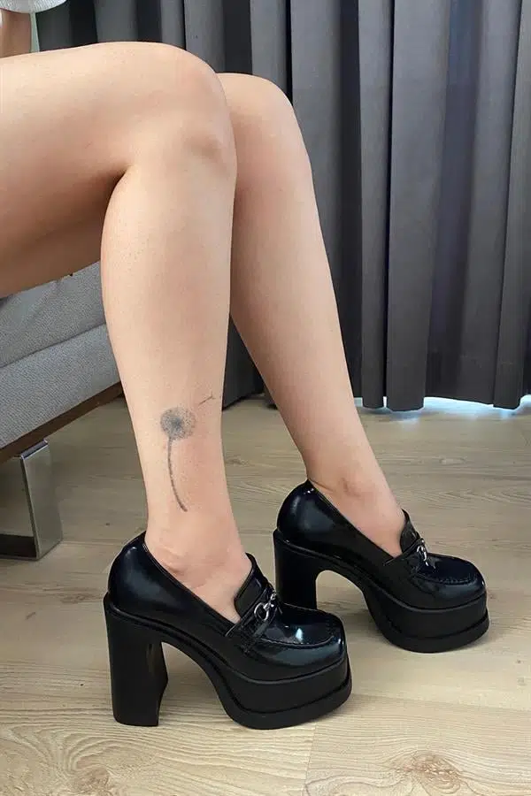 Kadın Clara Siyah Rugan İnce Tokalı Lofer Model 12 cm Platform Topuklu Ayakkabı