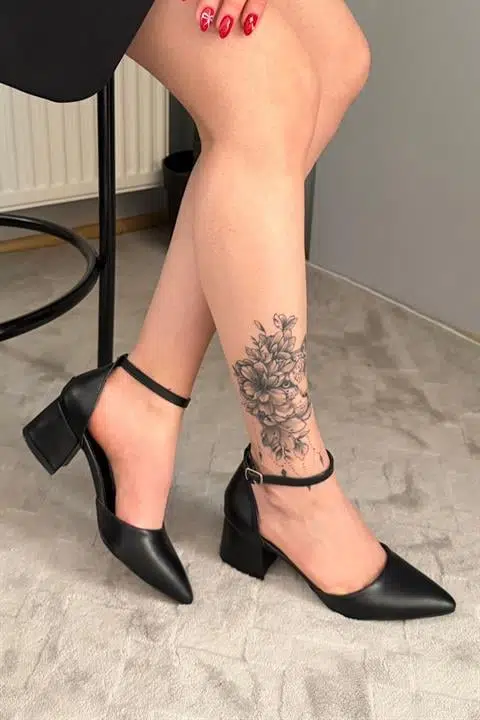 Kadın Holy Siyah Kısa Kalın Topuklu Günlük Rahat Ayakkabı