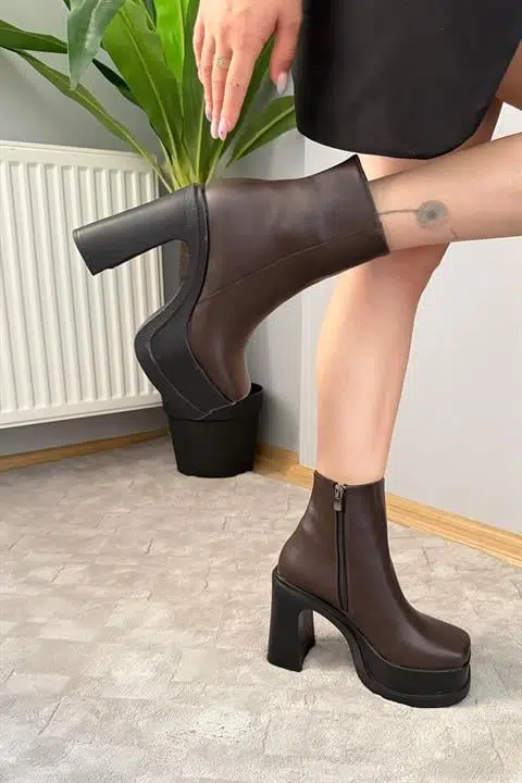 Kadın Sidney Koyu Kahve 12 cm Platform Topuklu Fermuarlı Bot