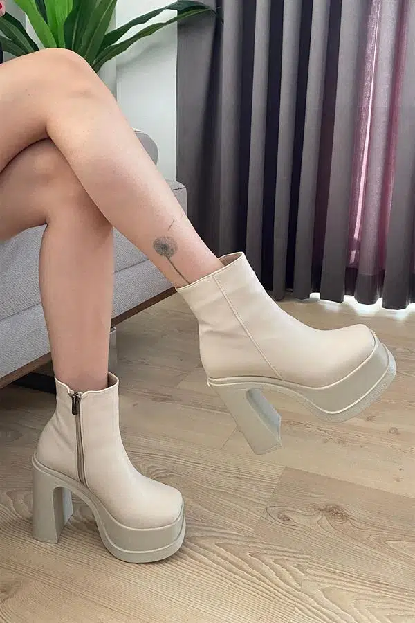 Kadın Sidney Krem 12 cm Platform Topuklu Fermuarlı Bot